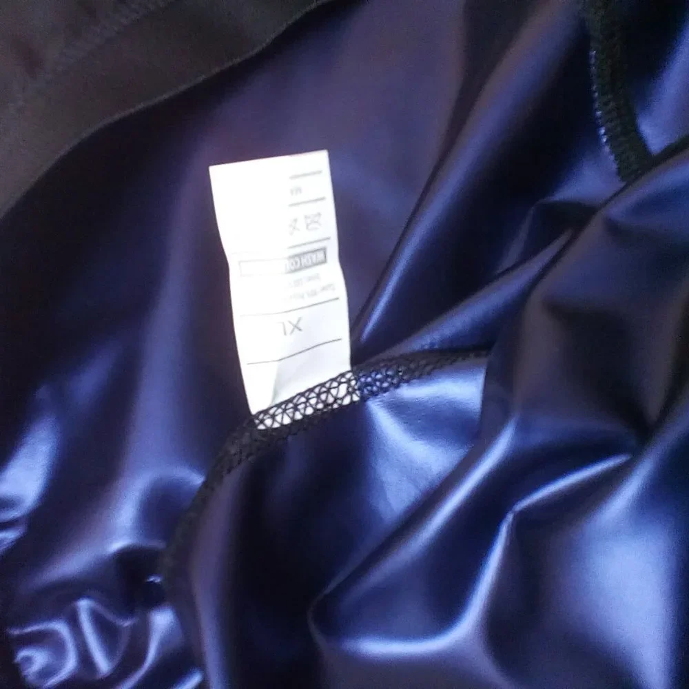 Sweat Shaper Athletic Leggings Sweat Enhancing Compression Wear Black Medium - Picture 3 of 6